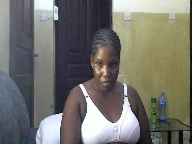 cuteass1 webcam