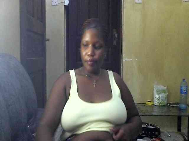 cuteass1 webcam