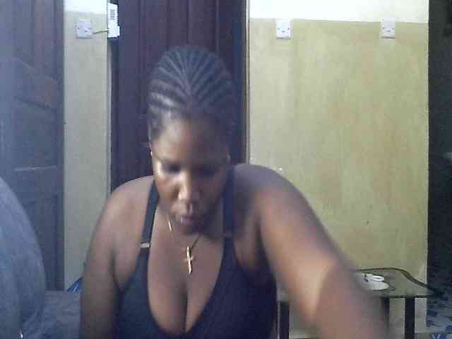 cuteass1 webcam