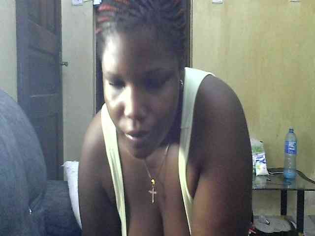 cuteass1 webcam