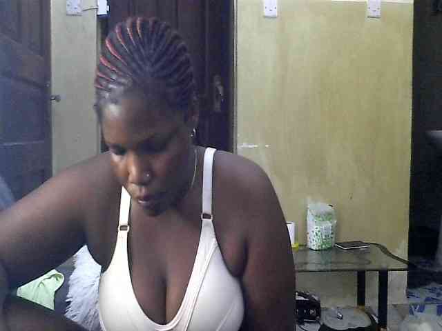 cuteass1 webcam