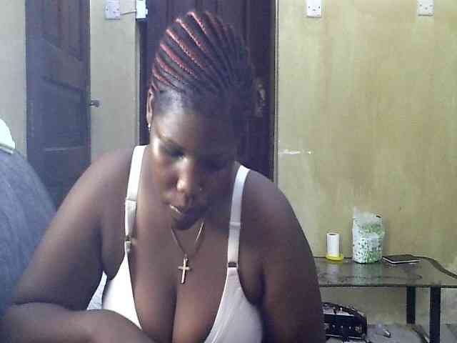 cuteass1 webcam