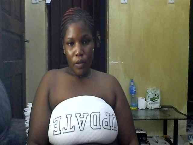 cuteass1 webcam