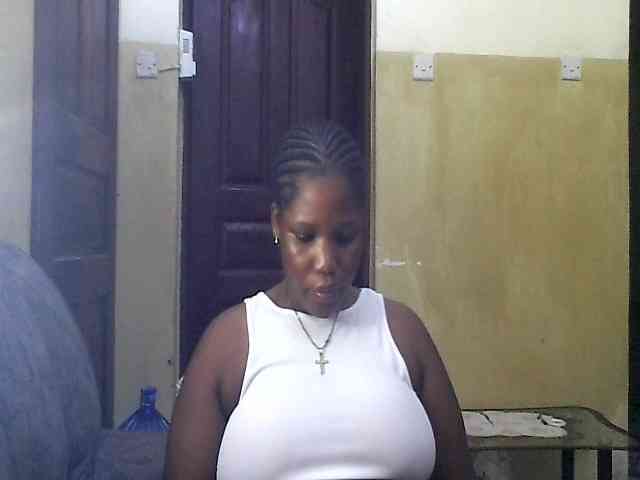 cuteass1 webcam