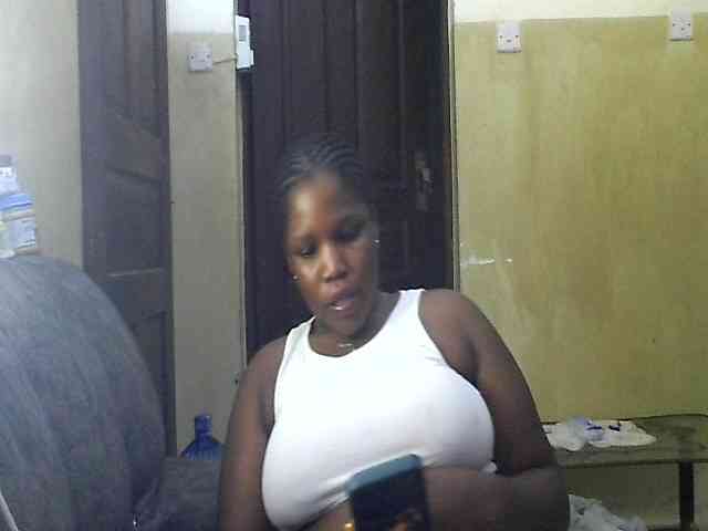 cuteass1 webcam