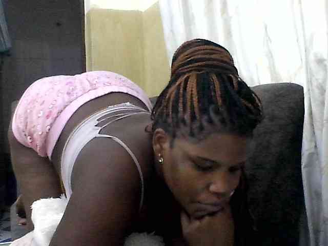 cuteass1 webcam