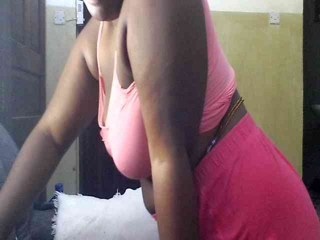 cuteass1 webcam