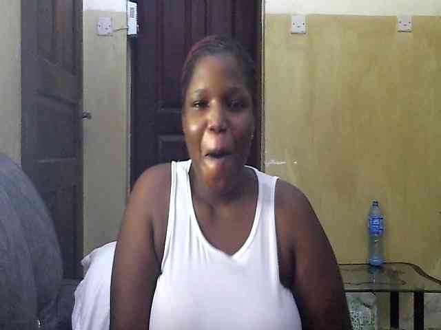 cuteass1 webcam
