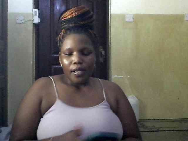 cuteass1 webcam