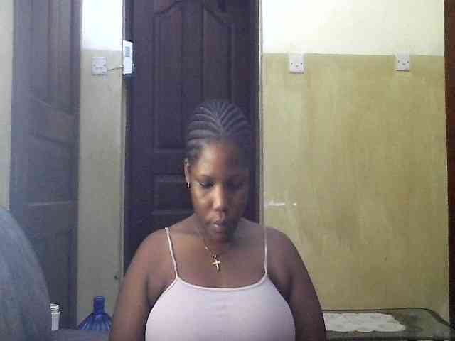 cuteass1 webcam
