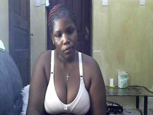 cuteass1 webcam