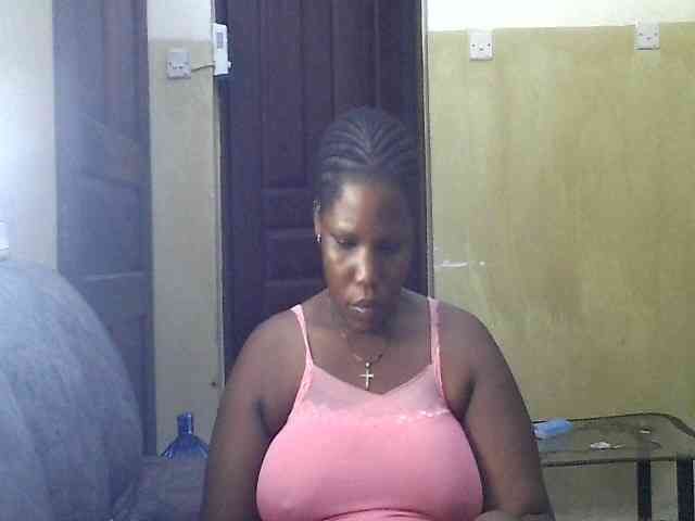 cuteass1 webcam