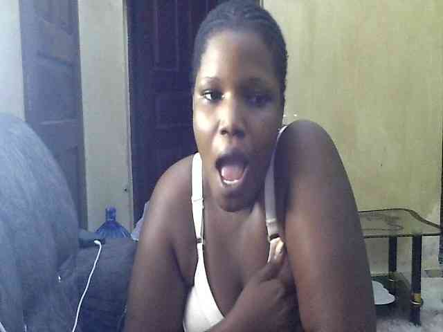 cuteass1 webcam