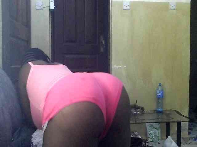 cuteass1 webcam