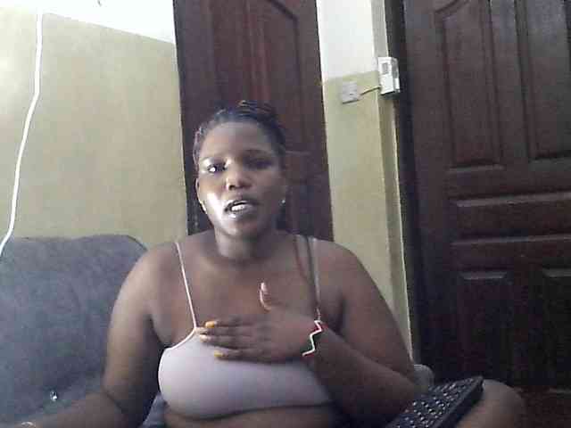 cuteass1 webcam