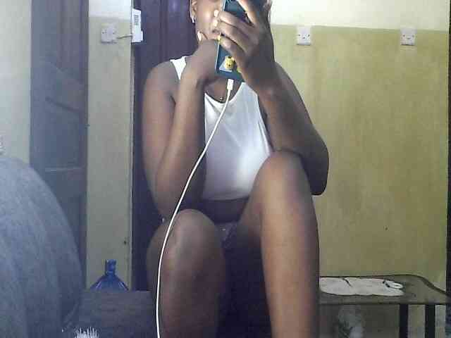 cuteass1 webcam