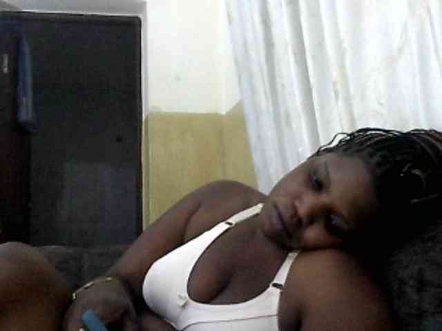 cuteass1 webcam