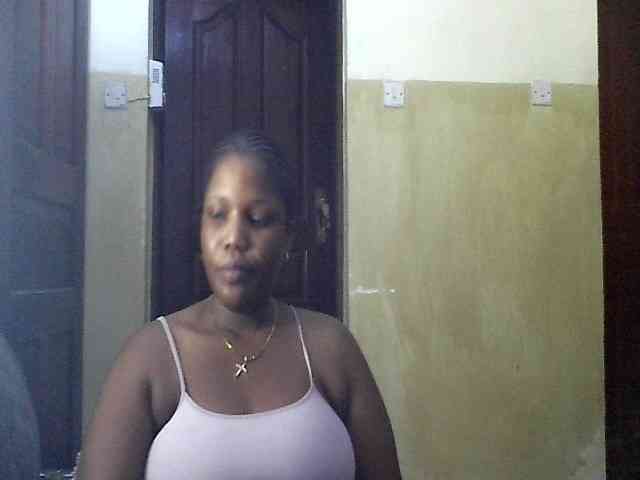 cuteass1 webcam