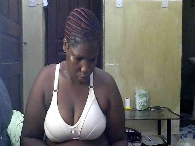 cuteass1 webcam