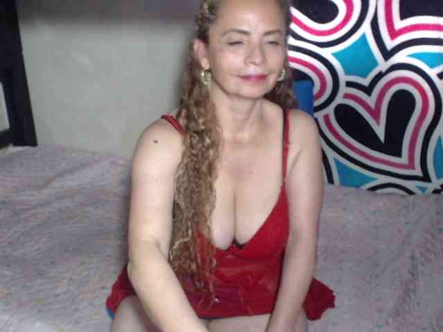 Monicatorres66 webcam