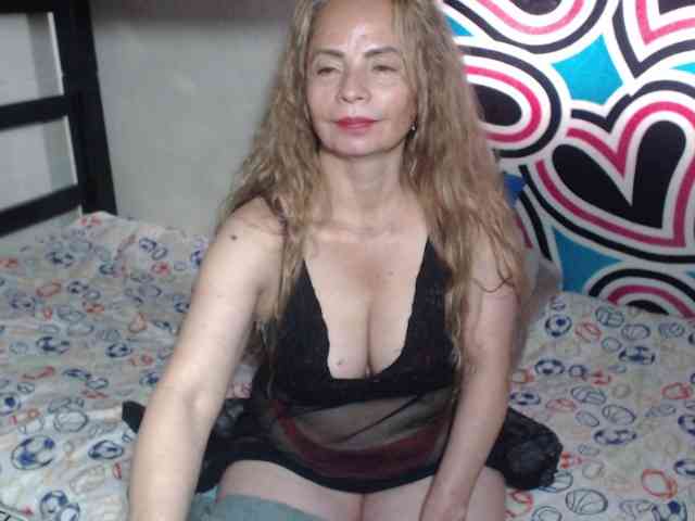 Monicatorres66 webcam