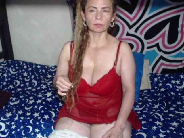 Monicatorres66 webcam