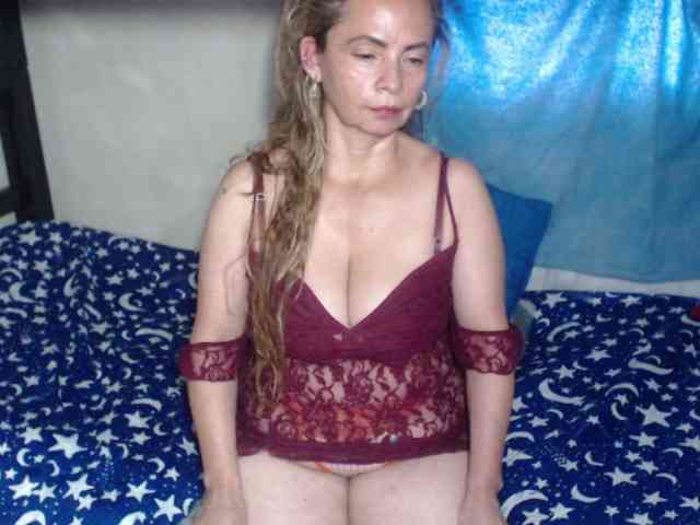 Monicatorres66 webcam