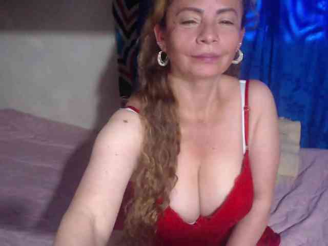 Monicatorres66 webcam