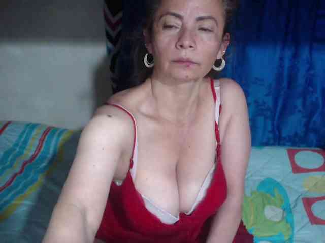 Monicatorres66 webcam