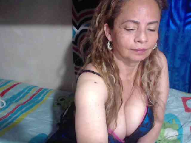 Monicatorres66 webcam