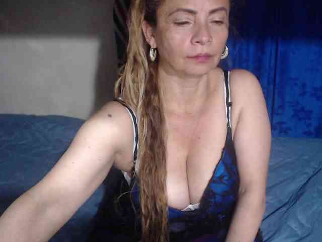 Monicatorres66 webcam