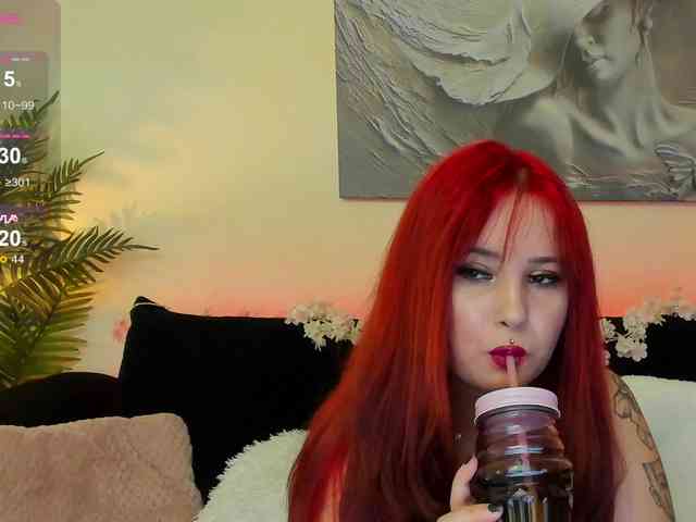 MikaSnake webcam