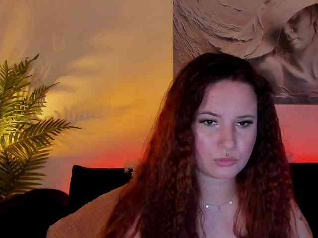 MikaSnake webcam
