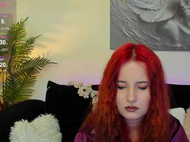 MikaSnake webcam