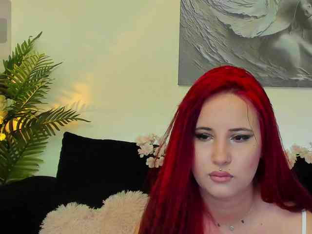 MikaSnake webcam