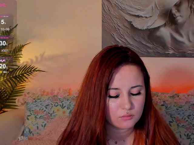 MikaSnake webcam