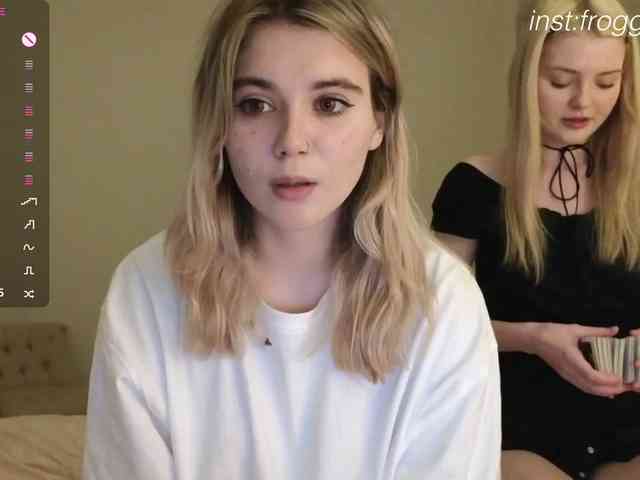 hot striptease Alice-teaseee
