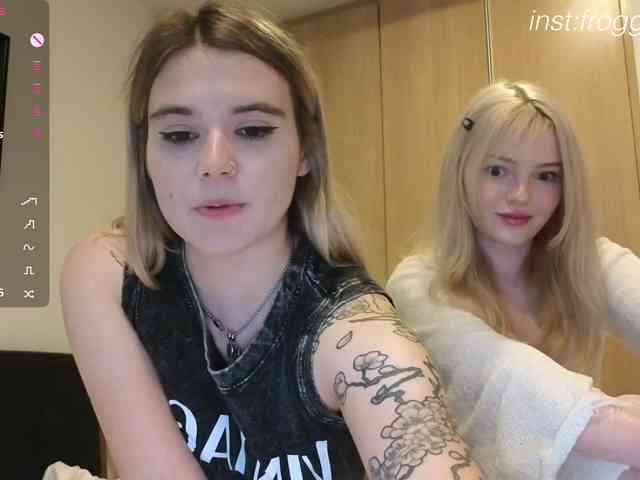 hot striptease Alice-teaseee