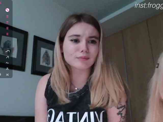 sexy striptease show Alice-teaseee