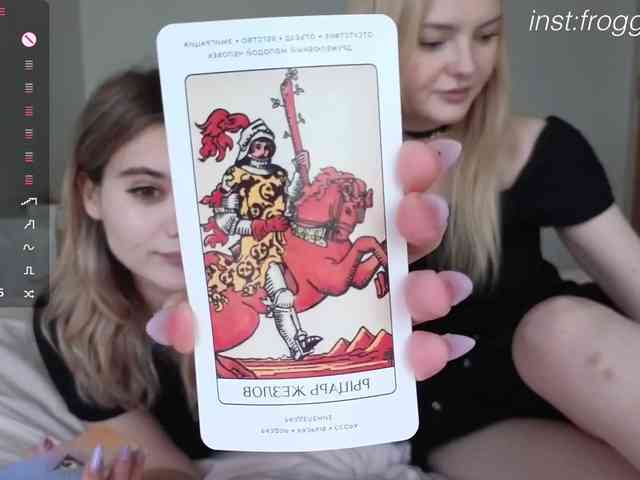 live amateur webcam Alice-teaseee