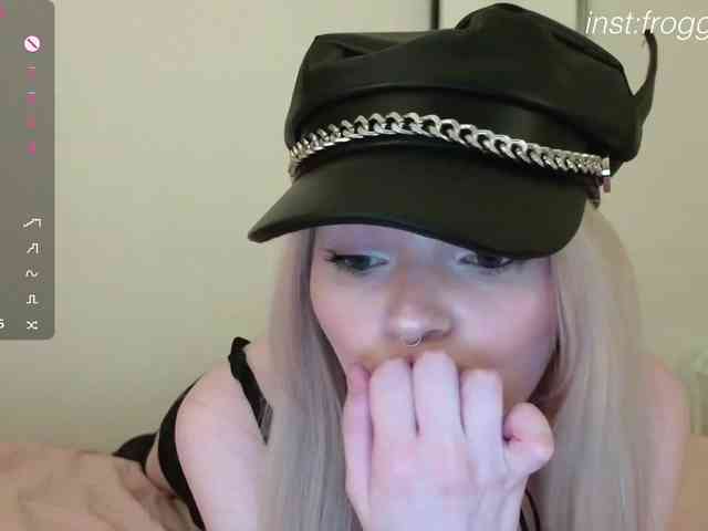 Alice-teaseee webcam