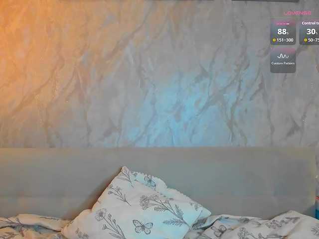 Hot-page's BongaCams show and profile