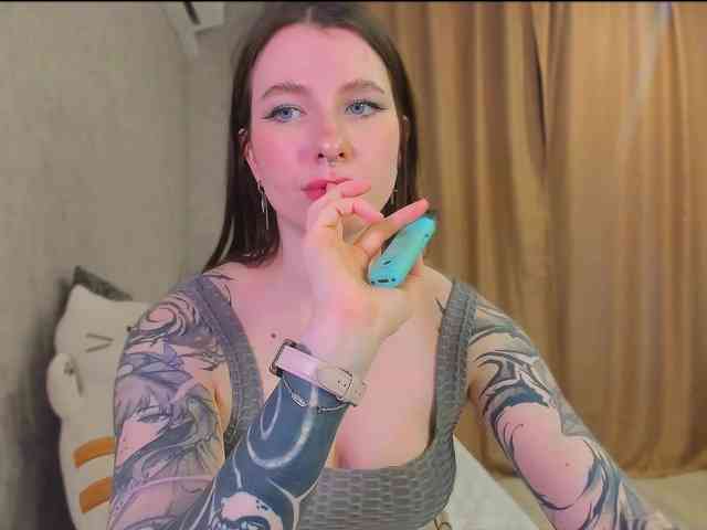 Hot-page webcam