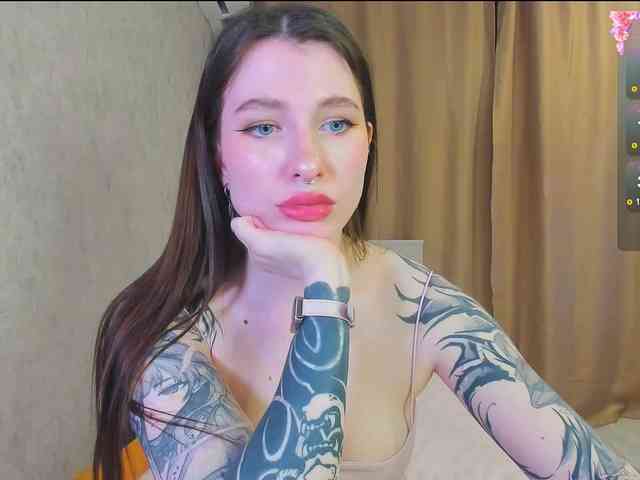Hot-page webcam