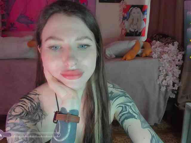 Hot-page webcam
