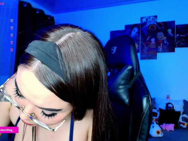 Nicorobin's BongaCams show and profile