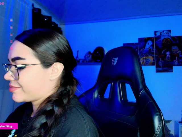 Nicorobin's BongaCams show and profile