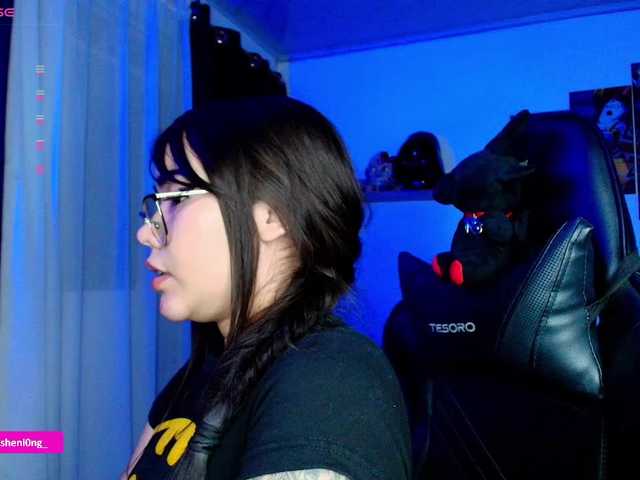 Nicorobin's BongaCams show and profile