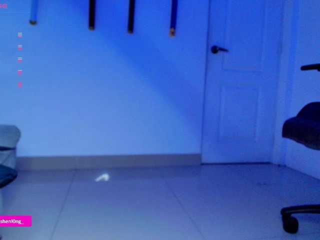 Nicorobin's BongaCams show and profile