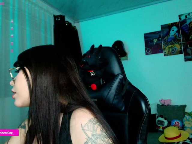 Nicorobin's BongaCams show and profile